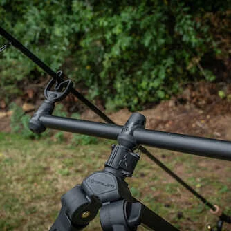 Korum Compact River Tripod 6 Korum Compact River Tripod – Image 4